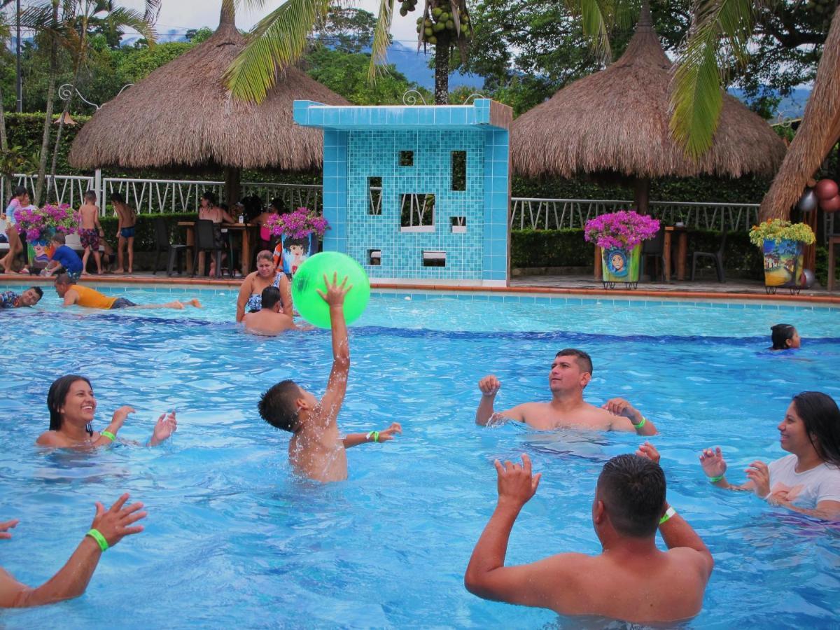 Hotel Campestre San Joaquin Garzón المظهر الخارجي الصورة