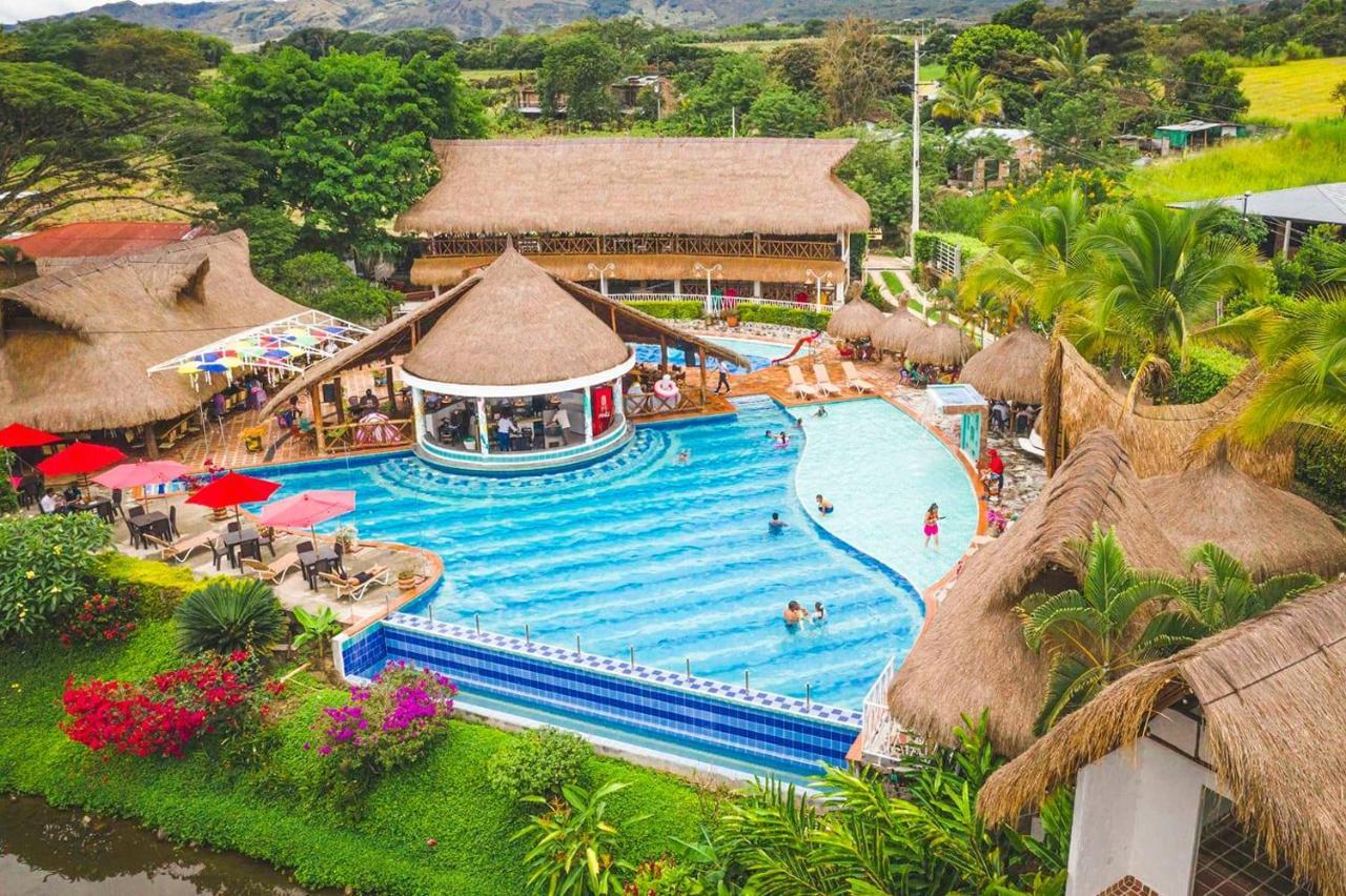 Hotel Campestre San Joaquin Garzón المظهر الخارجي الصورة